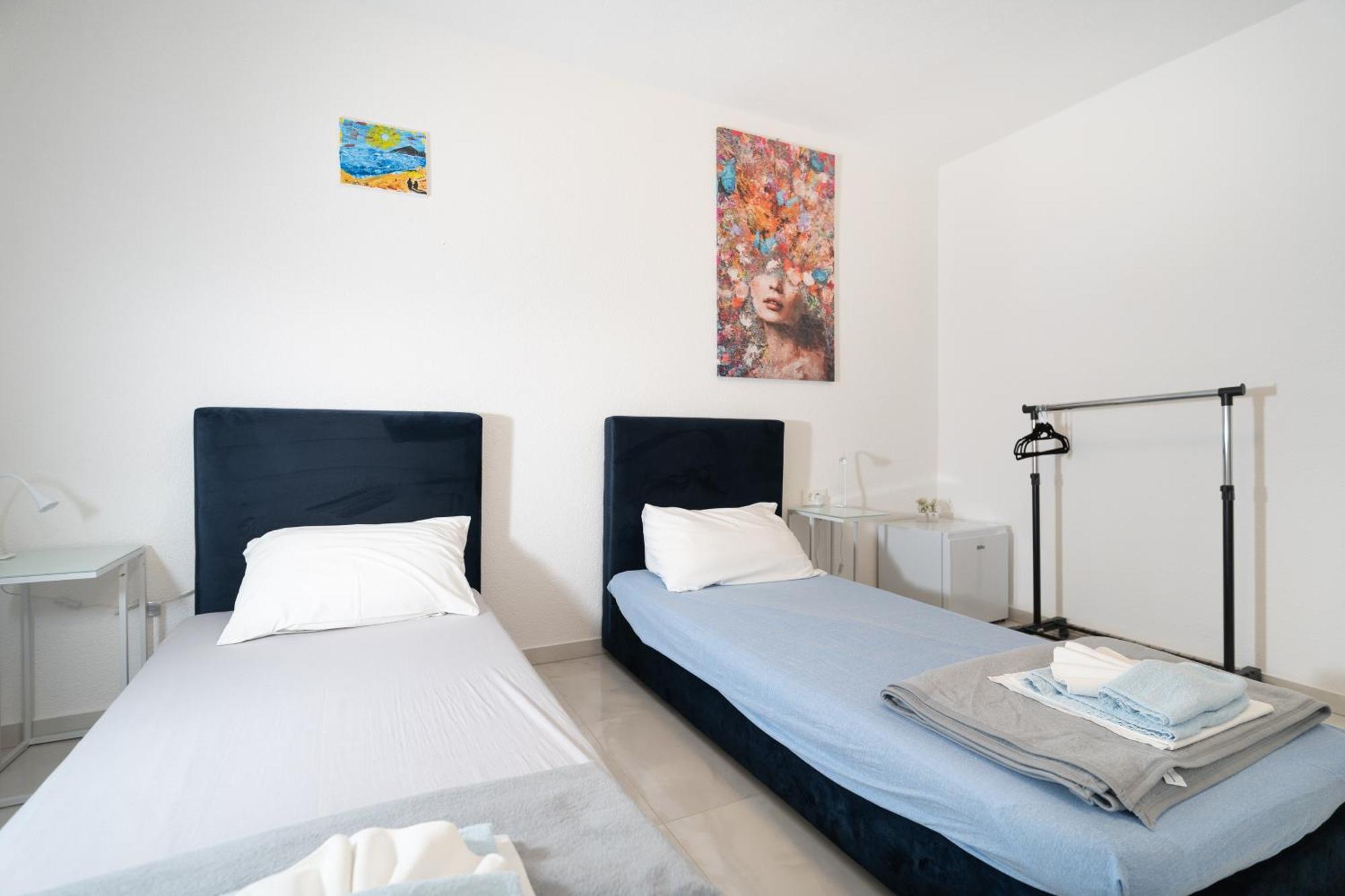 Privatunterkunft Cityheart-rooms *